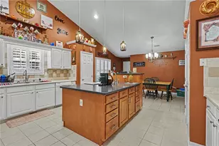 1405 Shiloh Oak Dr, Loganville, GA 30052 - Photo 2