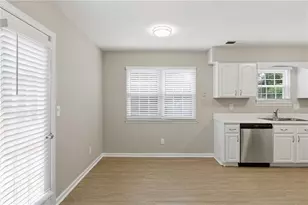 4281 E Meadow Dr, Duluth, GA 30096 - Photo 8