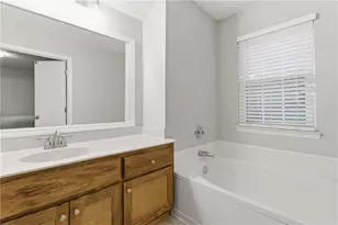 4281 E Meadow Dr, Duluth, GA 30096 - Photo 20