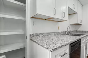 222 Yuba Walk, Lawrenceville, GA 30046 - Photo 2