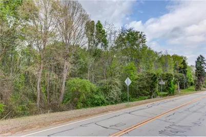 194 Highway 82 S, Jefferson, GA 30549 - Photo 2