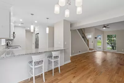 4930 Farmstead Court NE, Woodstock, GA 30188 - Photo 10