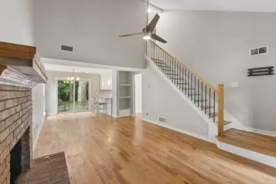 4930 Farmstead Court NE, Woodstock, GA 30188 - Photo 6