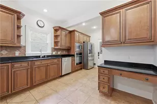 2809 Livsey Woods Dr, Tucker, GA 30084 - Photo 18