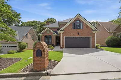 2809 Livsey Woods Drive, Tucker, GA 30084 - Photo 2