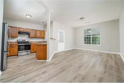 7683 Creekside Lane, Atlanta, GA 30296 - Photo 6