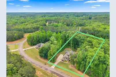 103 Heights Avenue, Forsyth, GA 31029 - Photo 2