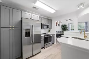 306 Mill Pond Rd, Roswell, GA 30076 - Photo 10