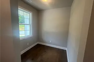 348 Lakeside Ct, Canton, GA 30114 - Photo 2