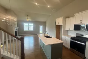 348 Lakeside Ct, Canton, GA 30114 - Photo 4