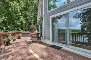 8788 Lake Dr, Snellville, GA 30039 - Photo 14
