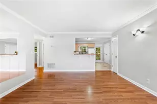 3665 Chestnut Dr, Atlanta, GA 30340 - Photo 8
