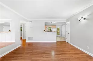 3665 Chestnut Dr, Atlanta, GA 30340 - Photo 8
