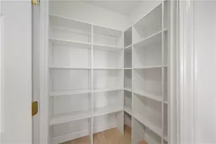 3334 Peachtree Rd NE, Atlanta, GA 30326 - Photo 22