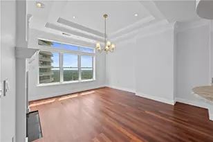 3334 Peachtree Rd NE, Atlanta, GA 30326 - Photo 14