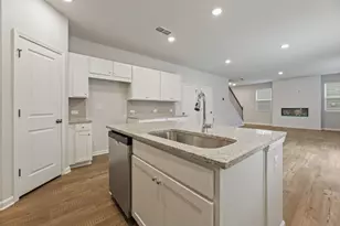 8031 Dickens Dr, Fairburn, GA 30213 - Photo 20