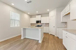 8039 Dickens Dr, Fairburn, GA 30213 - Photo 12