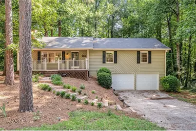 4472 Old Mabry Place NE, Roswell, GA 30075 - Photo 1