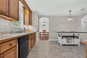 510 Embassy Walk, Winder, GA 30680 - Photo 16