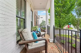 305 Cricket Ln, Alpharetta, GA 30009 - Photo 4