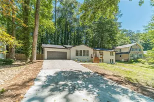 664 Hickory Ridge Rd SW, Lilburn, GA 30047 - Photo 2