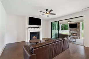 2453 Oxenwood Dr SW, Marietta, GA 30064 - Photo 20