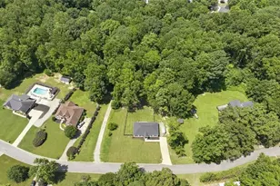 4072 Ponderosa Ln, Gainesville, GA 30506 - Photo 2
