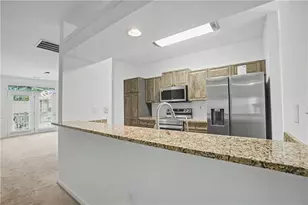 1031 Whitshire Way, Alpharetta, GA 30004 - Photo 16