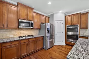 1185 Gallatin Way, Suwanee, GA 30024 - Photo 16