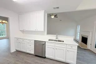 948 Gettysburg Way, Locust Grove, GA 30248 - Photo 6