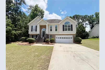 948 Gettysburg Way, Locust Grove, GA 30248 - Photo 2