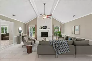 1091 Briar Lakes Rd, Watkinsville, GA 30677 - Photo 2