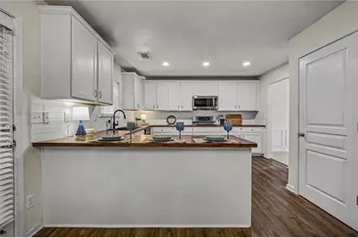150 Hidden Lake Circle, Canton, GA 30114 - Photo 2