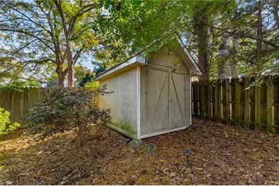 1053 Standard Drive NE, Brookhaven, GA 30319 - Photo 30