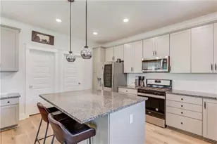 42 Sinclair Cir, Hoschton, GA 30548 - Photo 16