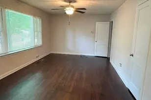 2174 Trailwood Dr SE, Smyrna, GA 30080 - Photo 4