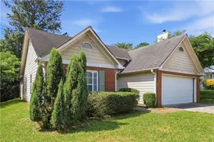 5633 Tunbridge Wells Ct, Lithonia, GA 30058 - Photo 2
