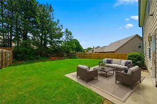 2261 Line Dr, Lawrenceville, GA 30043 - Photo 2