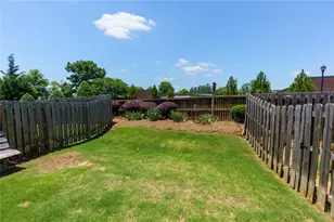 723 Woodstock Grove Dr, Woodstock, GA 30188 - Photo 28