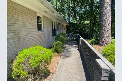 4252 Clydes Court, Tucker, GA 30084 - Photo 2