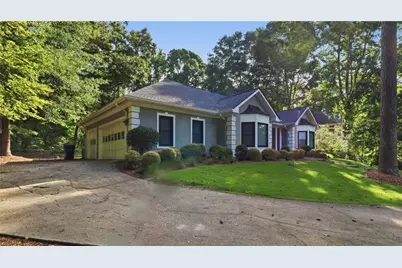 3591 Wynterset Drive, Snellville, GA 30039 - Photo 8