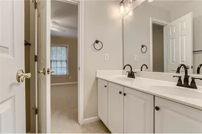4612 Chardonnay Court, Dunwoody, GA 30338 - Photo 18