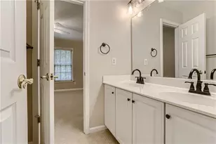 4612 Chardonnay Ct, Dunwoody, GA 30338 - Photo 18