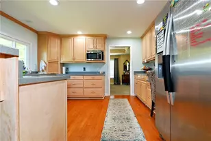 4010 Churchill Downs Dr, Gainesville, GA 30507 - Photo 12
