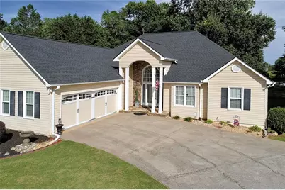 4010 Churchill Downs Drive, Gainesville, GA 30507 - Photo 2