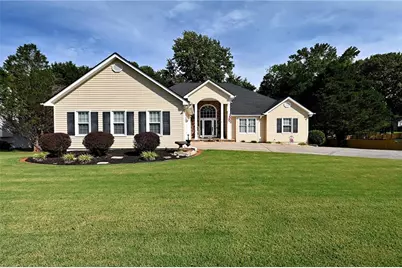 4010 Churchill Downs Drive, Gainesville, GA 30507 - Photo 2