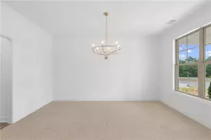 982 Homepark Circle, Buford, GA 30518 - Photo 4