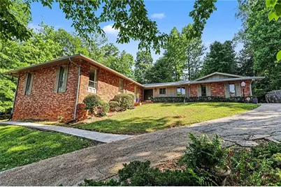 3084 Green Valley, East Point, GA 30344 - Photo 2