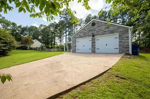 908 River Rock Dr, Woodstock, GA 30188 - Photo 2