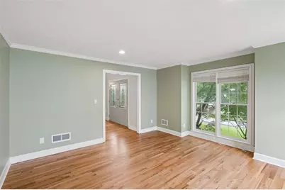 30 Battery Place, Sandy Springs, GA 30342 - Photo 4